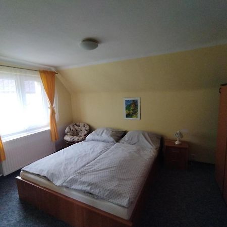 Apartman Se Zahradou Krnov Exterior foto